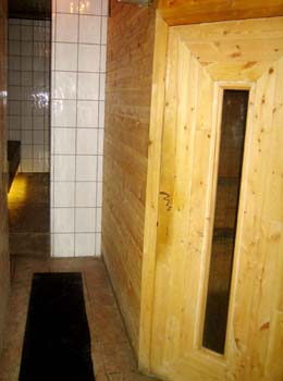 Legs 800 Club in London, reviews, photos. Gay sauna guide - QueerSaunas